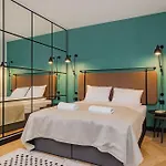 Lalka By Shortstaypoland Апартаменти *