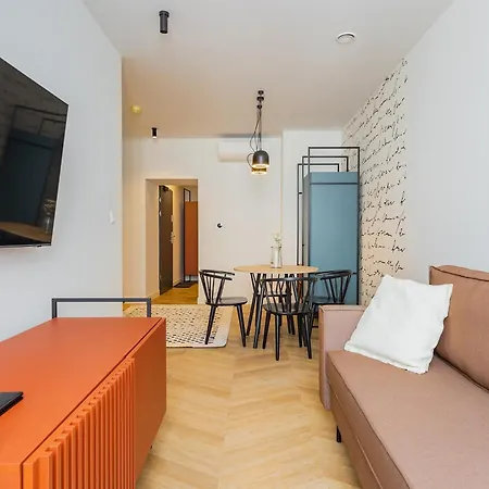 Daire Lalka By Shortstaypoland *