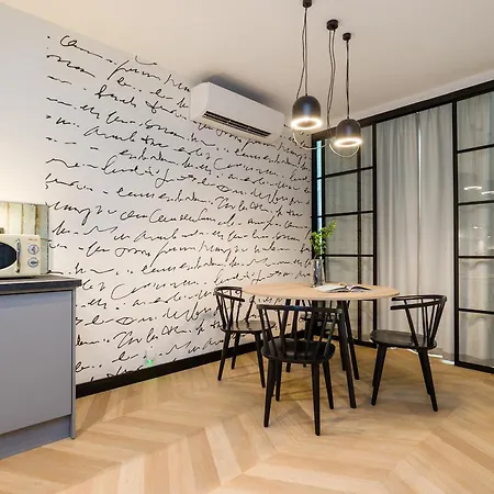 Lalka By Shortstaypoland Apartament *