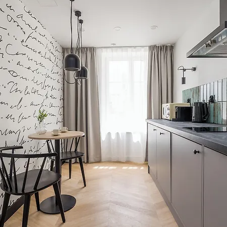 Lalka By Shortstaypoland Daire Lublin