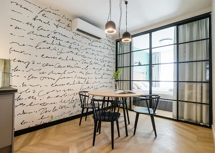 Lalka By Shortstaypoland Apartmán